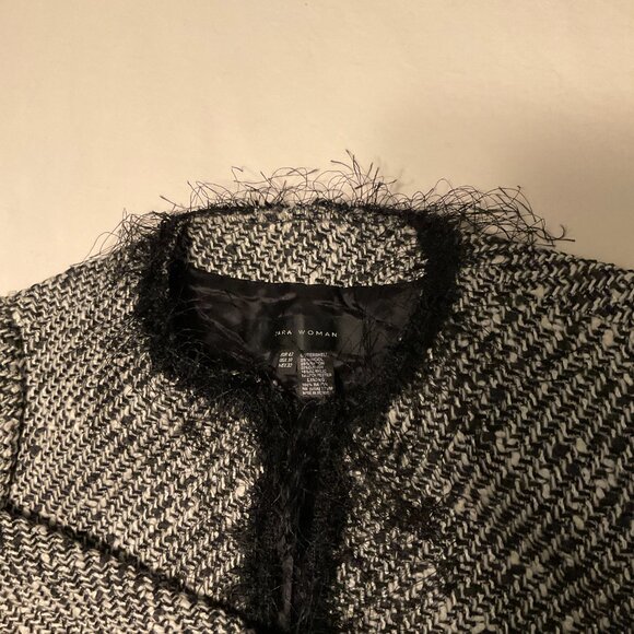 Zara Women Fringe Edges Textured Blazer Size 10 Black Cream - Picture 5 of 12